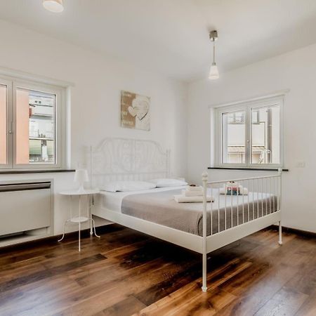 Monteverde Sunny Apartment ローマ エクステリア 写真