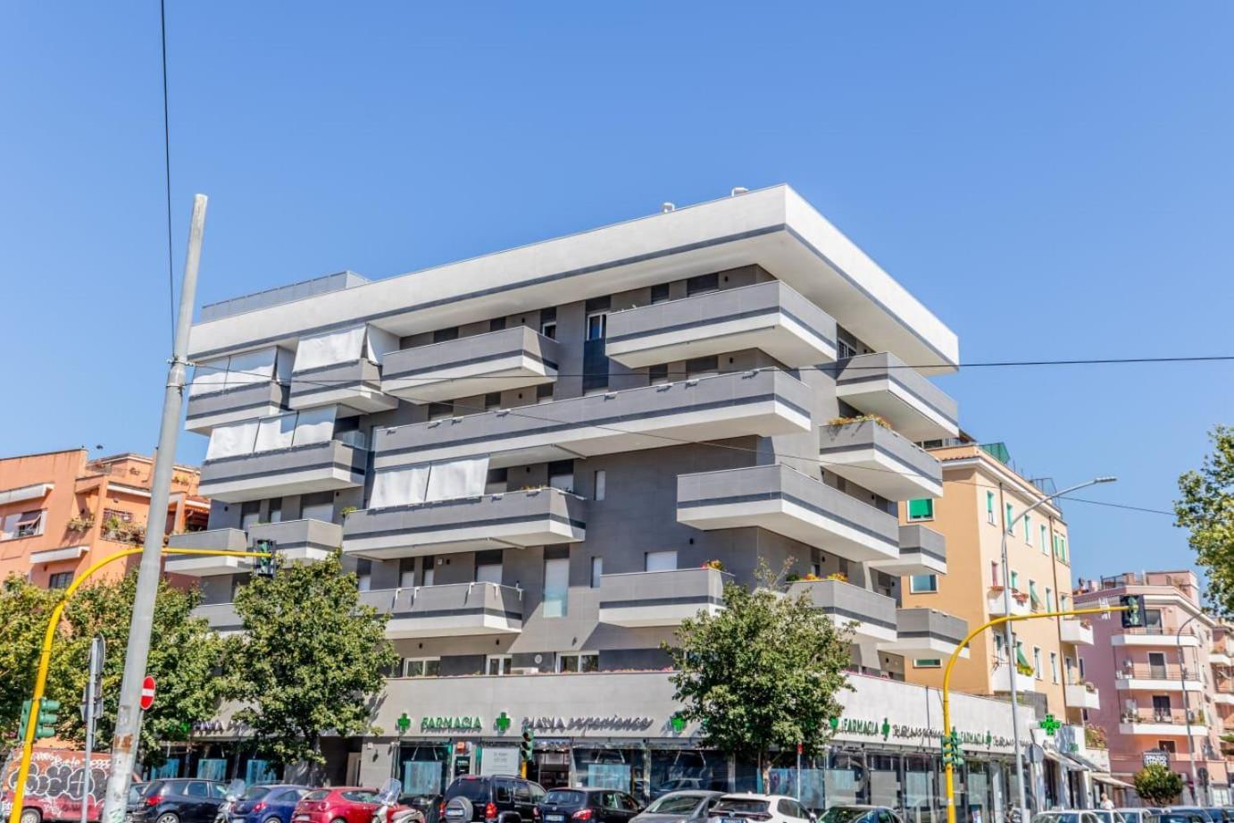 Monteverde Sunny Apartment ローマ エクステリア 写真